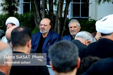 حضور دکتر علیرضا منادی در مراسم عزاداری عاشورای حسینی در دانشگاه میزان