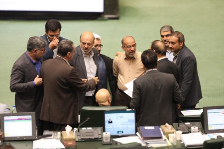 مشکل ۱۰ هزار داوطلب رد شده در گزینش معلمی رفع شده است