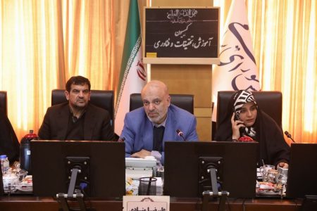 نشست مشترک اعضای کمیسیون آموزش با رئیس نهاد نمایندگی مقام معظم رهبری در دانشگاه‌ها و رئیس سازمان بسیج اساتید کشور